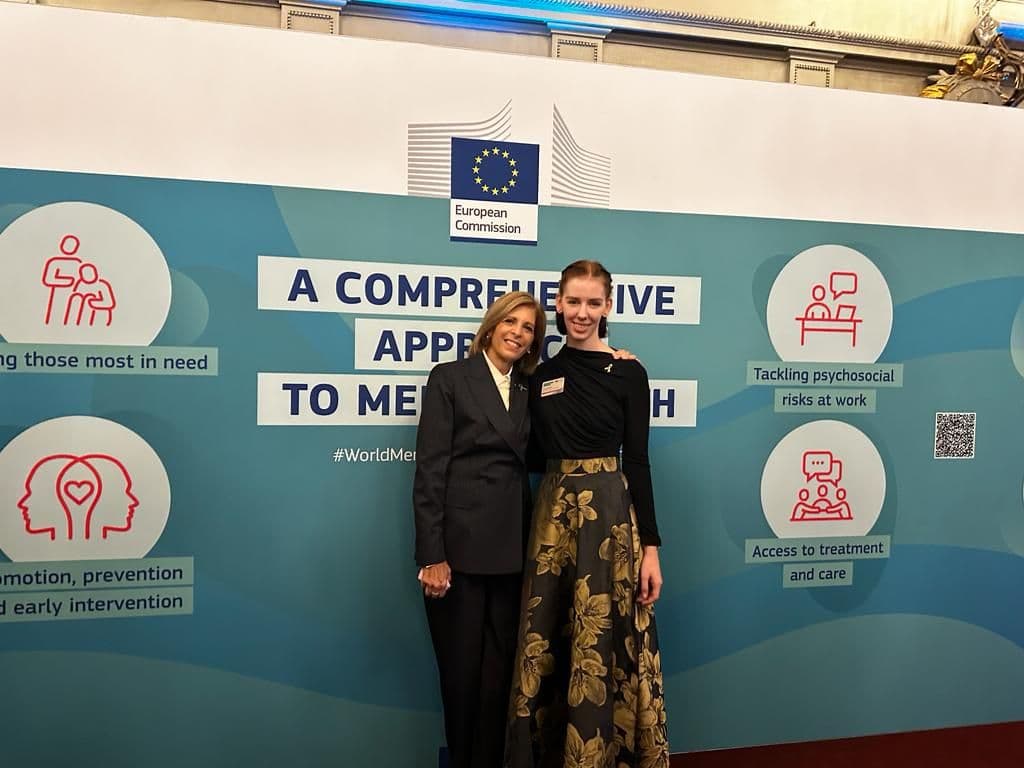 Nicola Unterecker, avvocato dei pazienti di YCE, interviene alla conferenza per la Giornata mondiale della salute mentale 2023