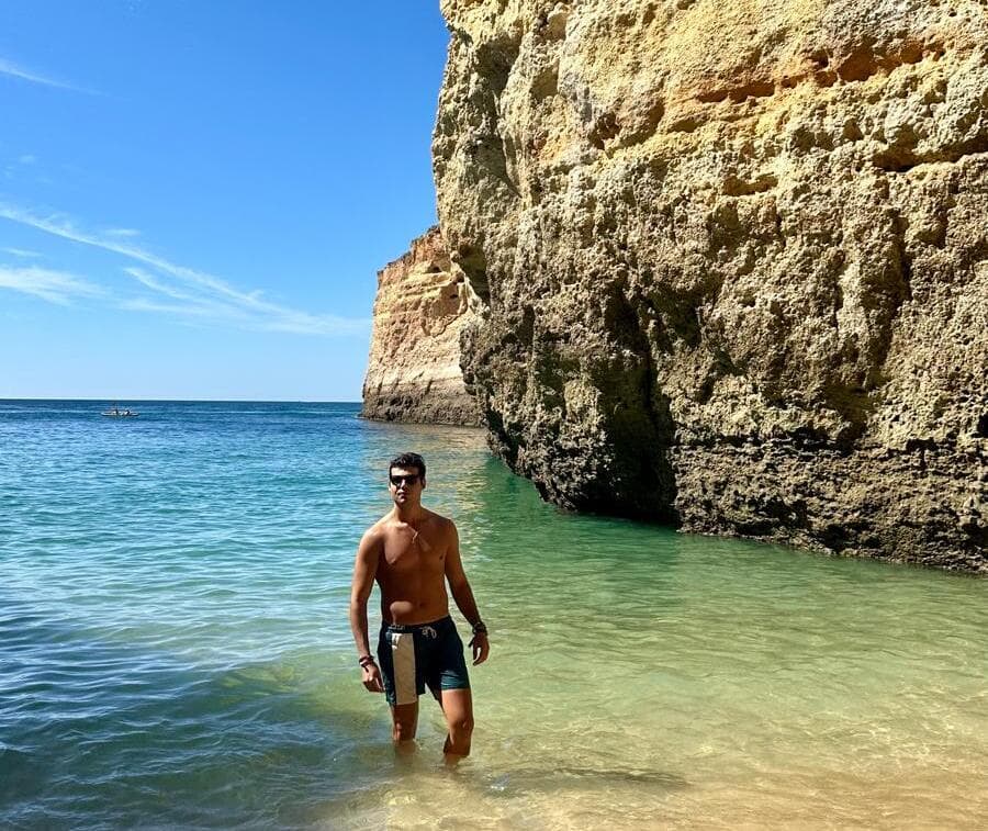 Young Spanish anaplastic non-Hodgkin lymphoma Survivor
