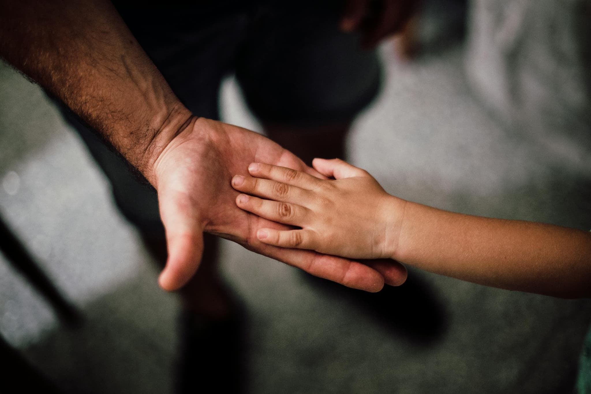 How to Support Your Child Who Has Cancer: Practical Tips and Emotional Guidance for Parents