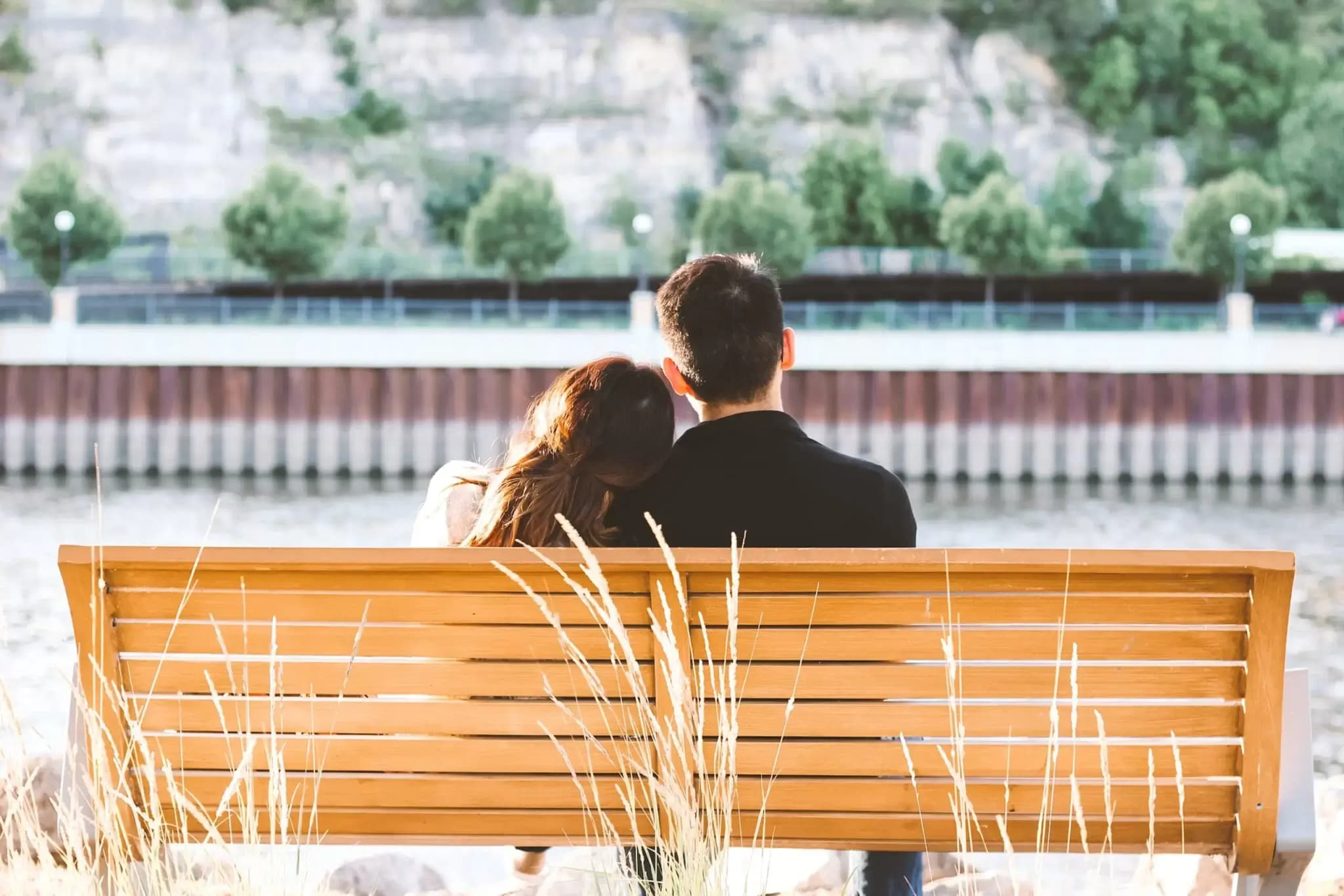 Impact of Childhood Cancer on Emerging Adult Survivors’ Romantic Relationships: A Qualitative Account