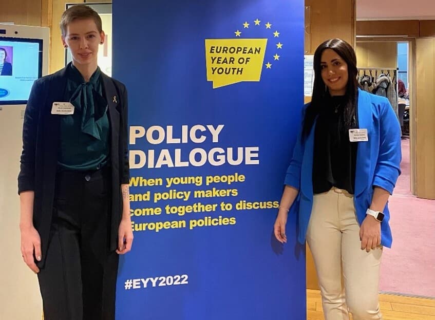 YCE in a Policy Dialogue on Mental Health With EU Health Commissioner