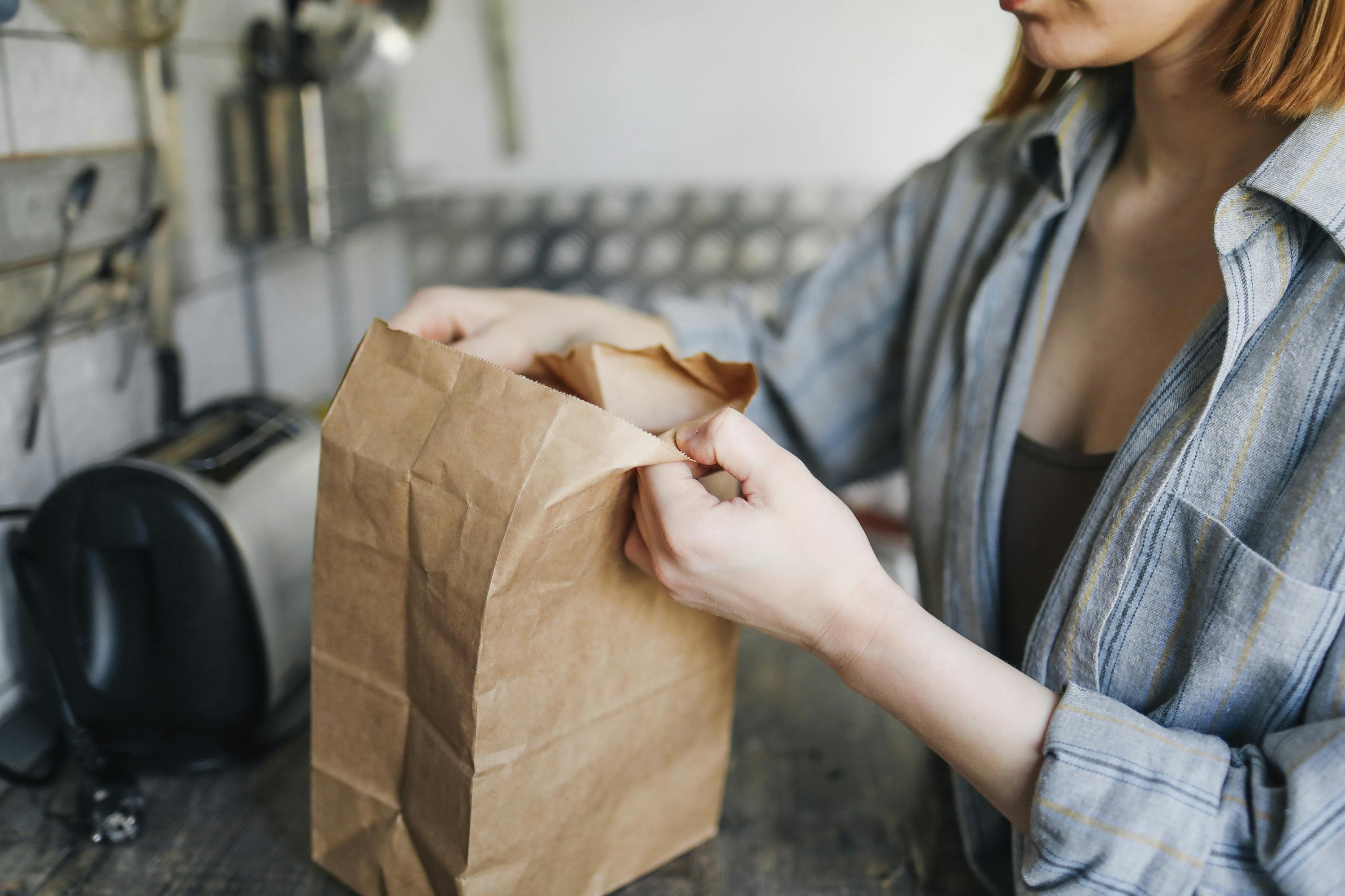 2.2 meals, groceries
